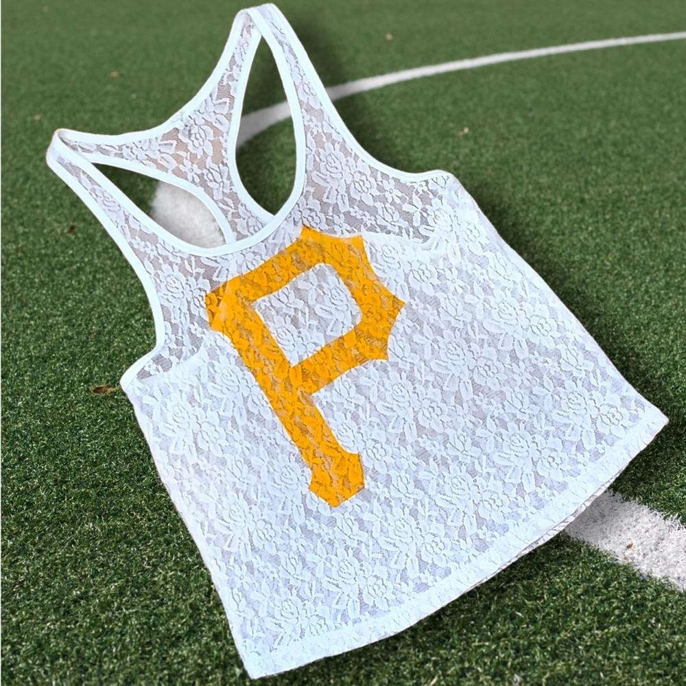 Victoria's Secret PINK Pittsburgh Pirates Lace Tank Size Small